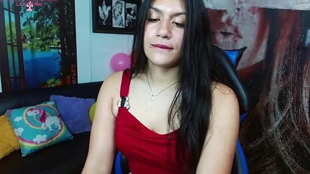 Snapshot of gigi_gilt_ chatting on 07/11/26, 09:05 gigi gilt online show from 07/11/26, 09:05