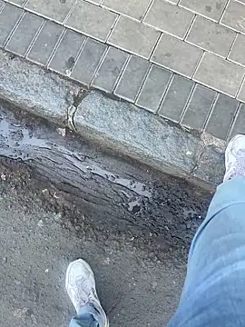 kamo012000 online show from 10/10/25, 07:51