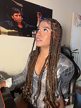 cam11 07 online show from 04/05/26, 08:28