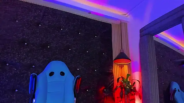 hot alpha boys online show from 09/08/25, 07:46