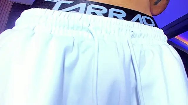 hot alpha boys online show from 09/18/25, 01:18