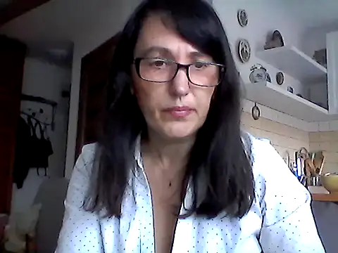 Snapshot of Elena48324 chatting on 04/25/26, 12:41 Elena48324 online show from 04/25/26, 12:41