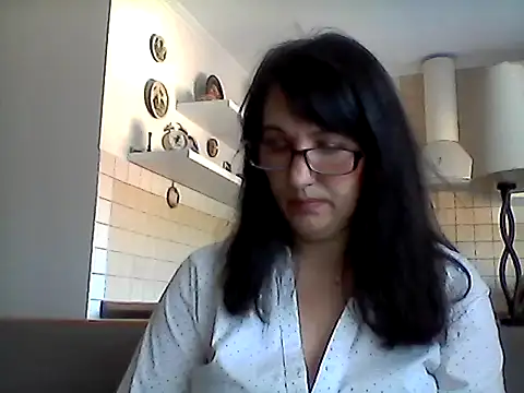 Snapshot of Elena48324 chatting on 05/03/26, 09:04 Elena48324 online show from 05/03/26, 09:04