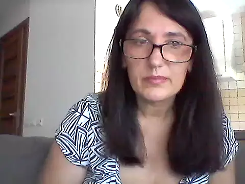 Snapshot of Elena48324 chatting on 06/26/26, 10:08 Elena48324 online show from 06/26/26, 10:08