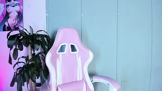 Zafiro  Brown online show from 09/25/25, 11:58