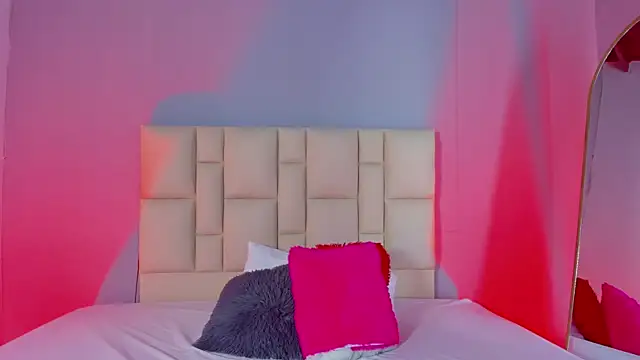 Zafiro  Brown online show from 01/15/26, 12:10