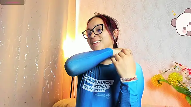 Dafne Mel online show from 06/04/26, 04:35