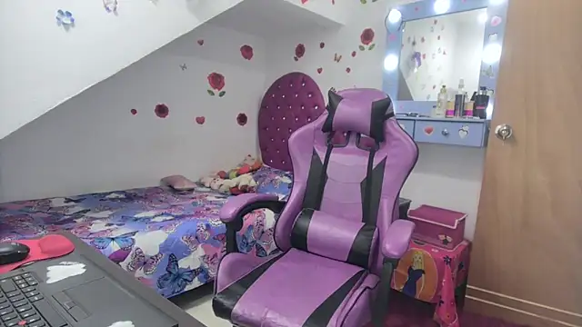 soffy rosses online show from 10/18/25, 01:52