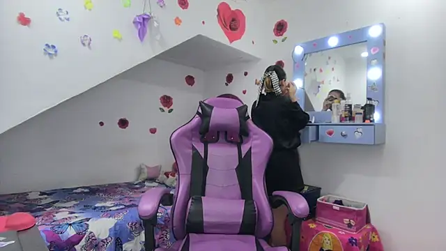 soffy rosses online show from 10/20/25, 01:50