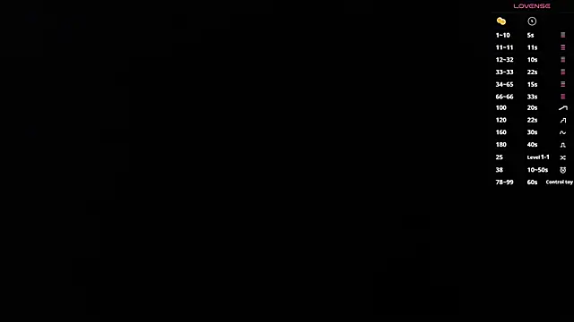 Snapshot of AprilAddams_ chatting on 09/12/25, 09:42 AprilAddams  online show from 09/12/25, 09:42