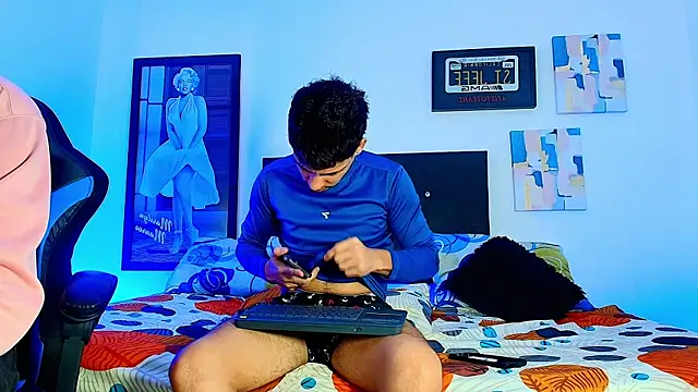 Luke Stone online show from 10/27/25, 09:41