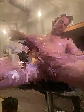 Snapshot of chaleureuxdesdames chatting on 01/10/26, 05:42 chaleureuxdesdames online show from 01/10/26, 05:42