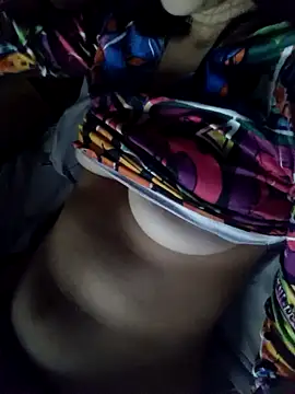 agusttt2667 online show from 06/18/26, 04:33