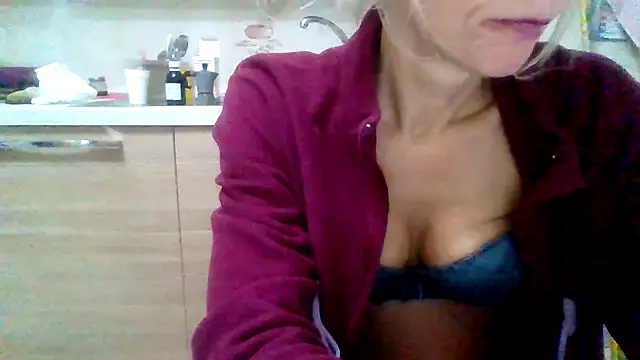 Kelly80 online show from 12/19/25, 03:57