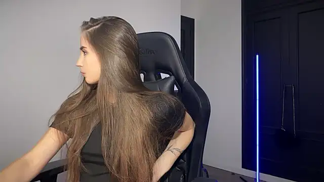 s meow online show from 10/21/25, 10:43