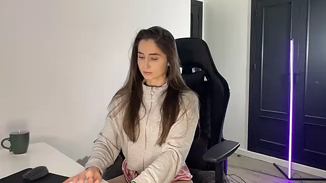 s meow online show from 04/17/26, 10:02