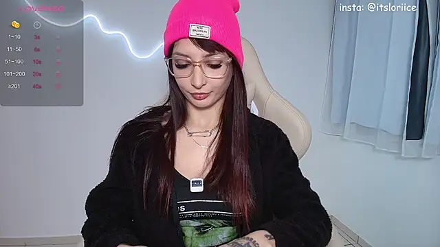 Miss-Brazil online show from 06/24/26, 09:03