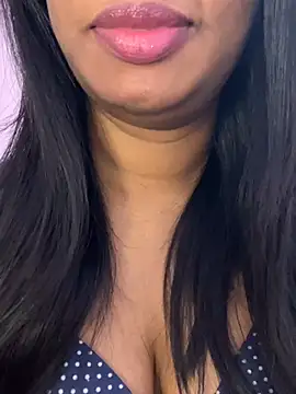 Snapshot of tamil_Aarathi chatting on 07/20/26, 04:53 tamil Aarathi online show from 07/20/26, 04:53