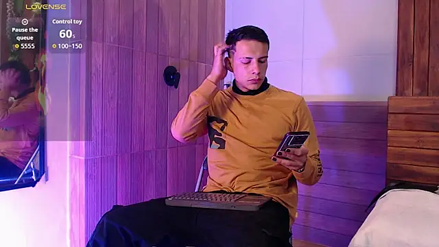 Dustin Sonne online show from 10/06/25, 03:37