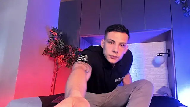 Dustin Sonne online show from 03/31/26, 03:41