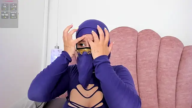 Snapshot of halabi_saha chatting on 09/12/25, 01:11 halabi saha online show from 09/12/25, 01:11