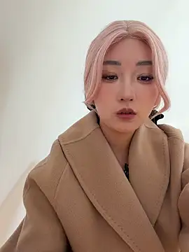 winter11 online show from 12/14/25, 01:11