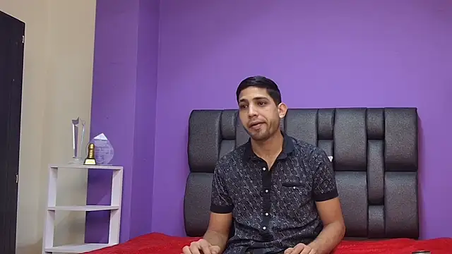 ashtoncooperr online show from 09/25/25, 06:55