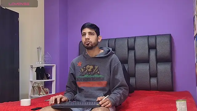 ashtoncooperr online show from 10/13/25, 12:27