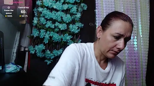 darling hott online show from 10/01/25, 11:05