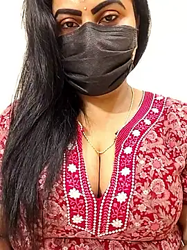 honey-flower online show from 02/02/26, 05:33