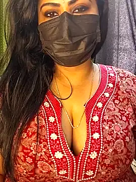 honey-flower online show from 02/17/26, 02:19