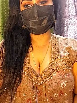 honey-flower online show from 02/20/26, 05:04