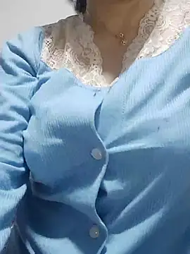 Snapshot of linakhalifa chatting on 09/17/25, 08:10 linakhalifa online show from 09/17/25, 08:10