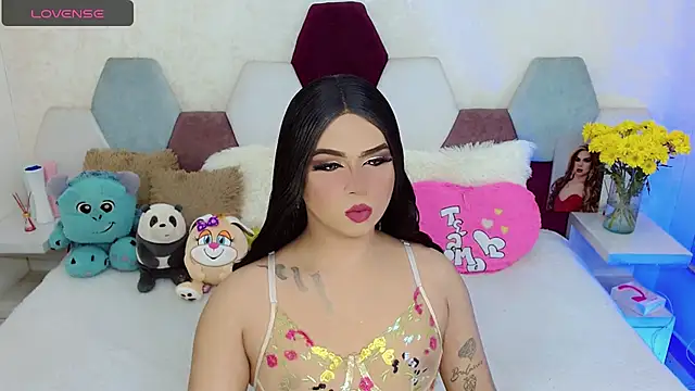 kushina uzumaki75 online show from 09/26/25, 04:05