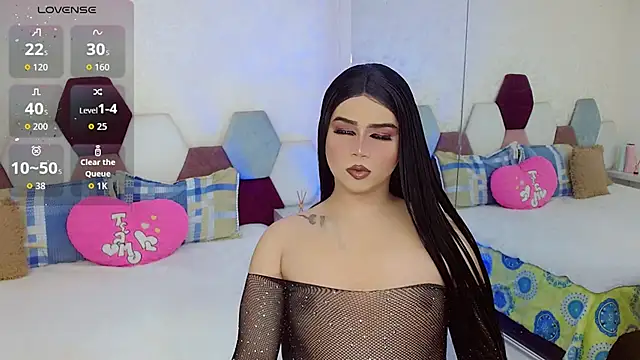 kushina uzumaki75 online show from 10/29/25, 04:04