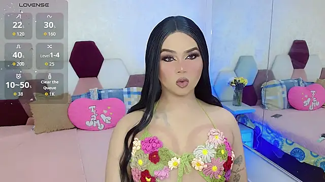 kushina uzumaki75 online show from 11/07/25, 04:45