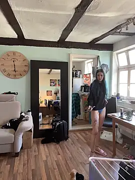 Seductively4 20 online show from 03/10/26, 09:14