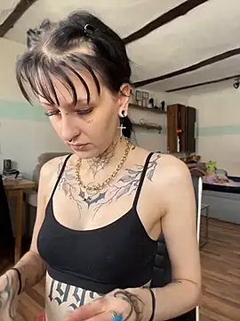 Seductively4 20 online show from 06/06/26, 09:14