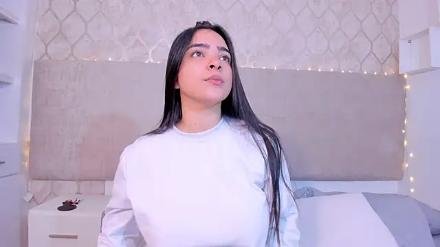 KamilaBetancourt online show from 01/15/26, 12:21