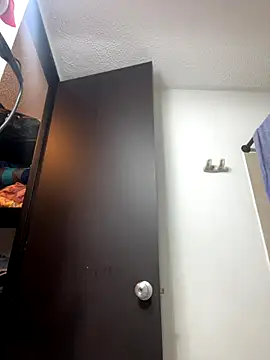 Marthina online show from 11/25/25, 06:52