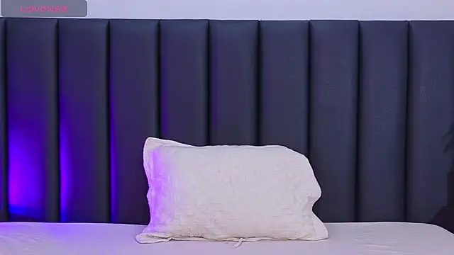 Marthina online show from 04/14/26, 09:21