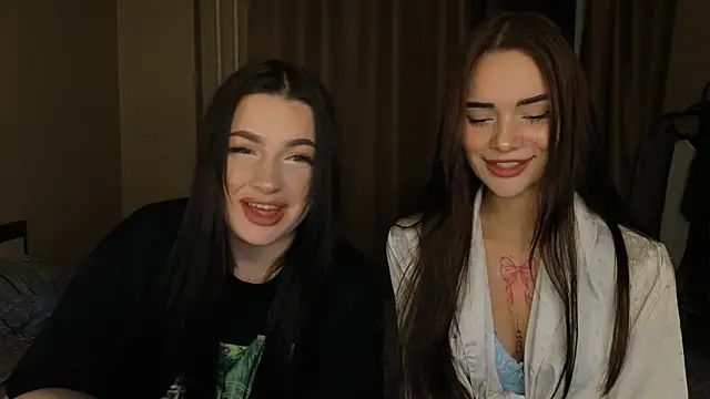 Snapshot of honey_____bunny chatting on 09/12/25, 06:52 honey bunny online show from 09/12/25, 06:52