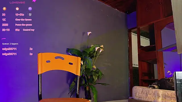 david huge online show from 10/12/25, 05:01