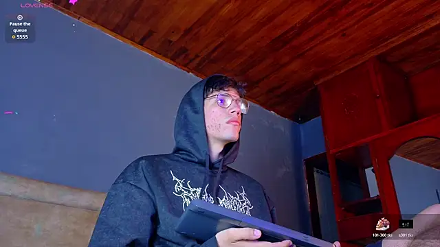 david huge online show from 12/23/25, 02:31