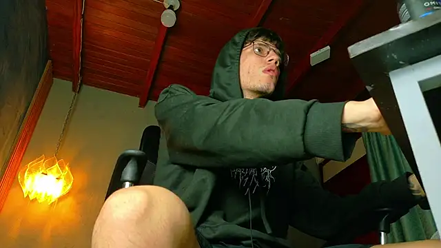 david huge online show from 04/18/26, 07:23