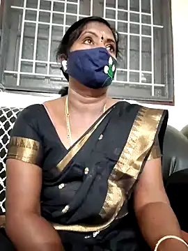Snapshot of tamil_Nathi chatting on 03/08/26, 05:39 tamil Nathi online show from 03/08/26, 05:39