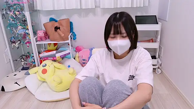 Snapshot of chii_chan_o0 chatting on 06/26/26, 05:01 chii chan o0 online show from 06/26/26, 05:01