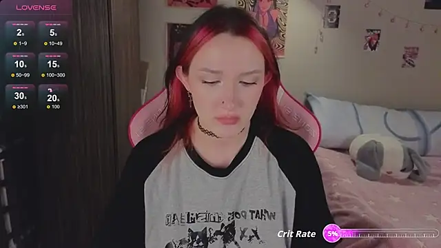 CrystalBlaze  online show from 10/25/25, 08:47