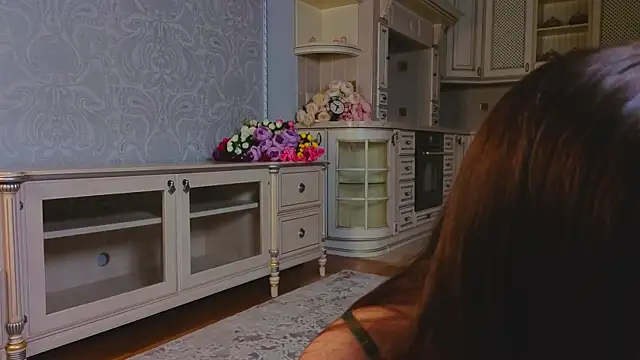 EadlinGillim online show from 09/17/25, 04:03