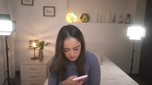 ximena cortez 03 online show from 09/09/25, 10:20